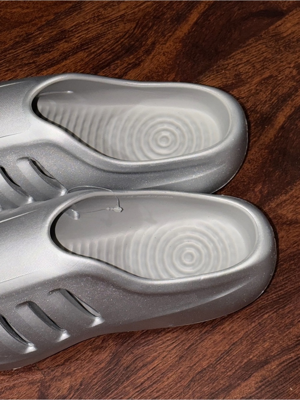 Adidas shoes - Picture 5 of 14